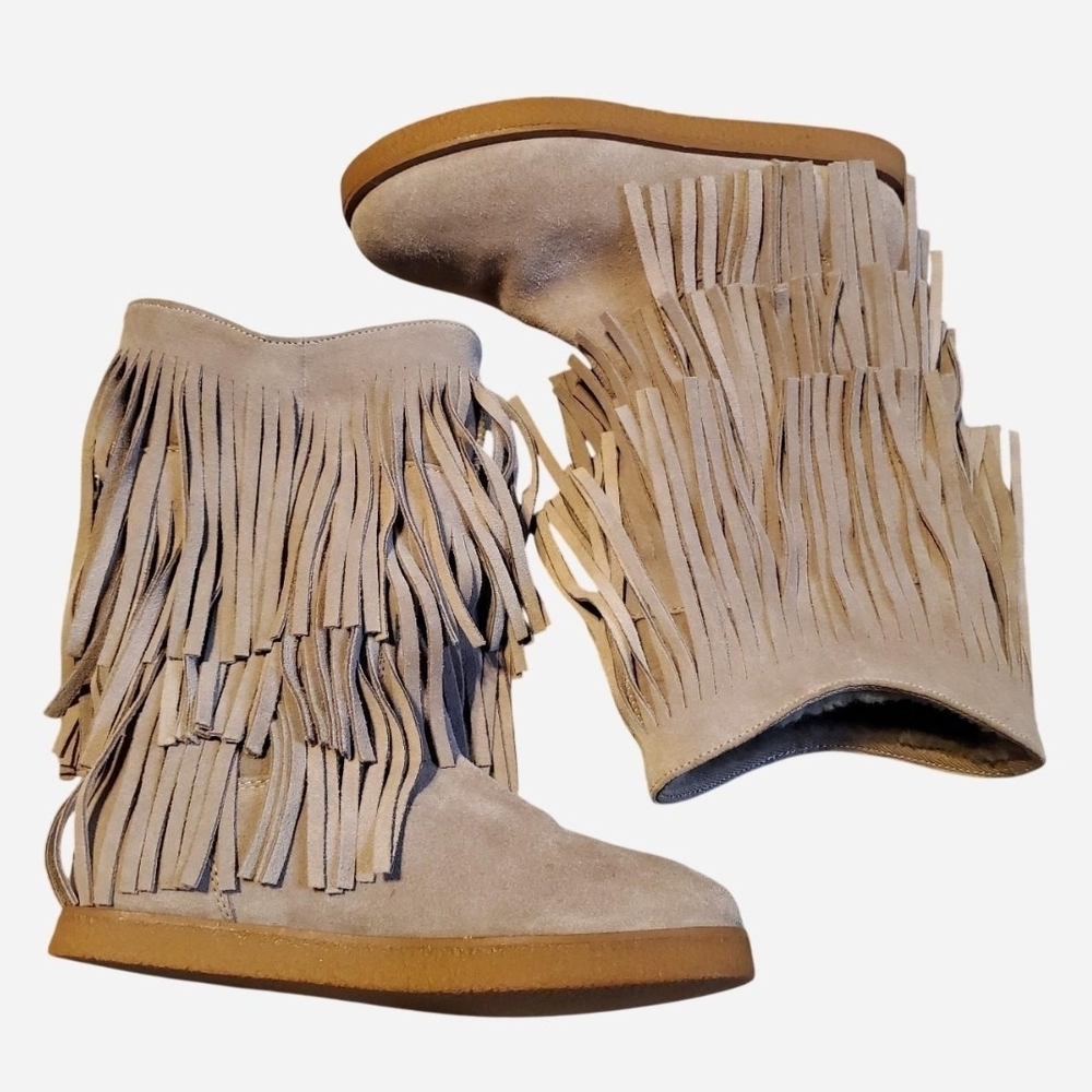Koolaburra Tan Fringe Suede Boots